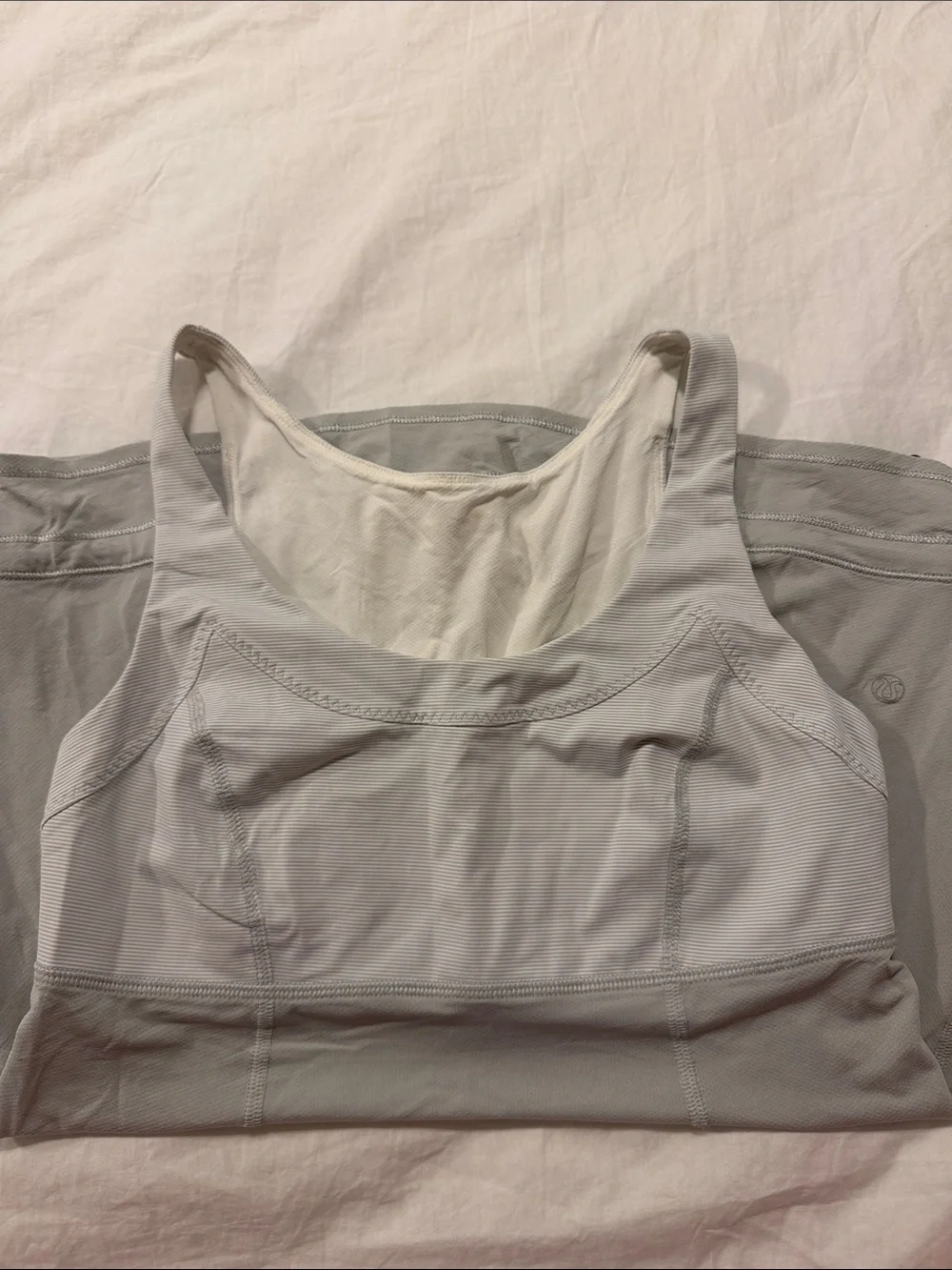 lululemon athletica light gray